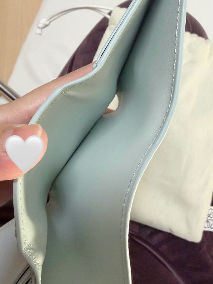 LOEWE 水色 三つ折り財布