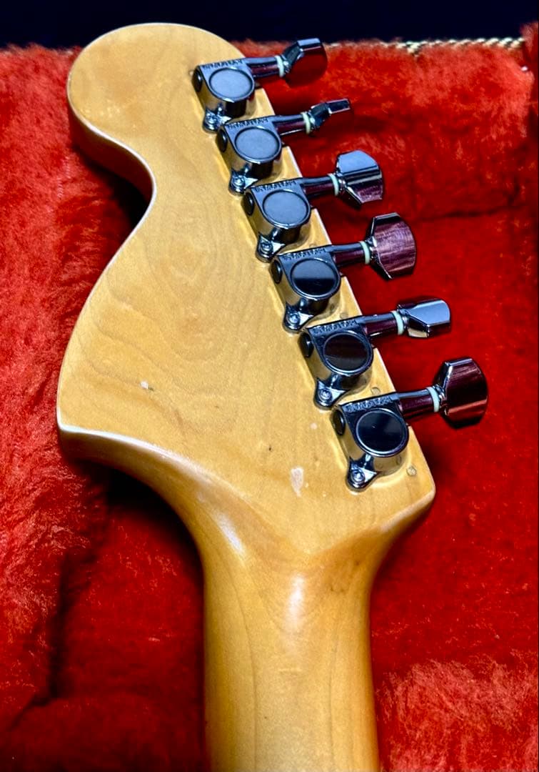 ギター Fender Japan Stratocaster ST72 nitro