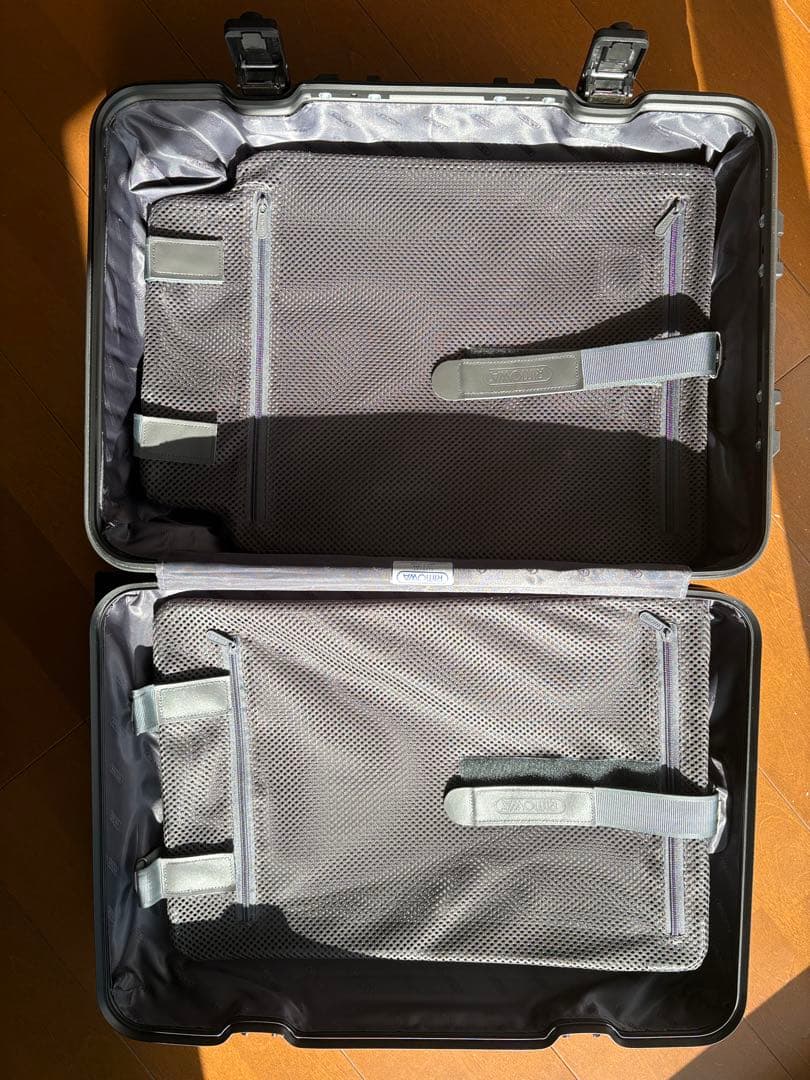 RIMOWA リモワ トパーズ ステルス 32L キャリーケース 2輪 ブラック