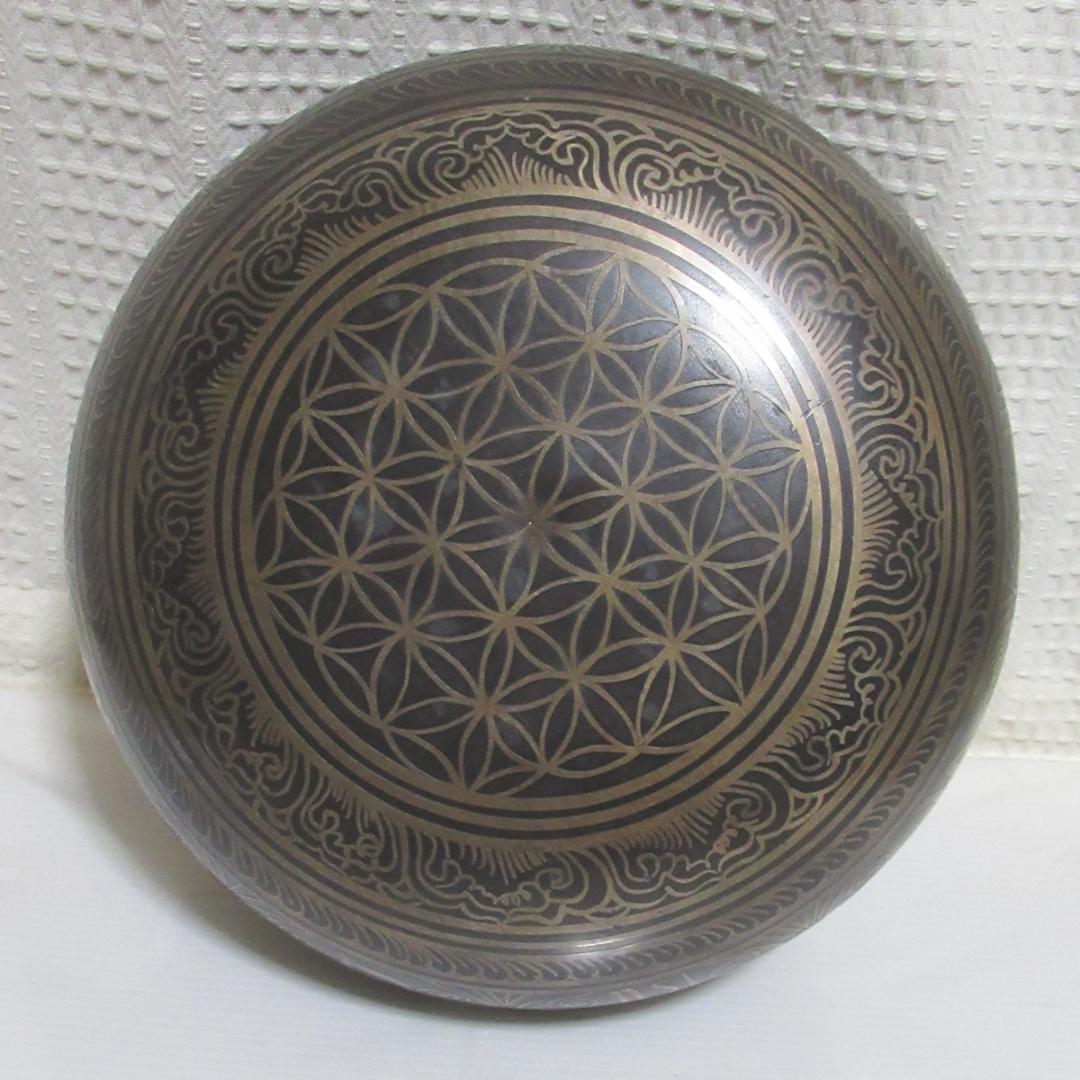 口径20.5センチ シンギングボウル(観音真言) 1975グラム ヒーリング