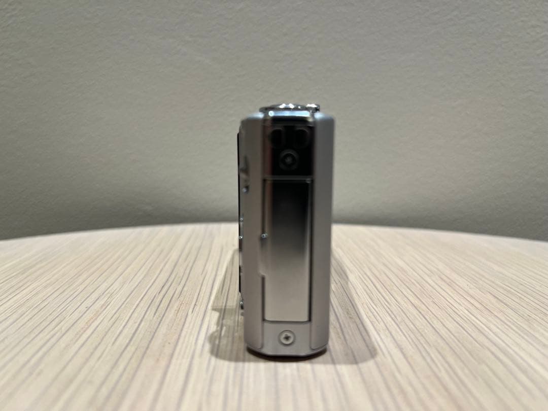 LUMIX DMC-FX37 10メガピクセル