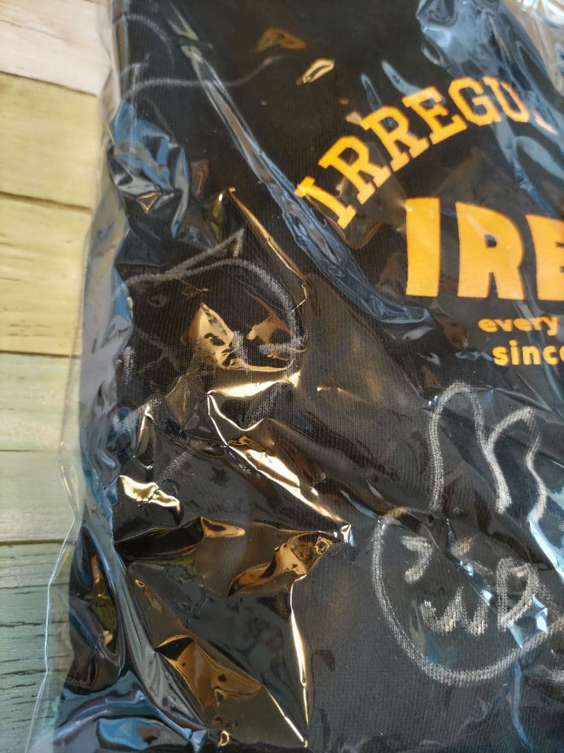 いれいす パーカー ロゴフーディ サイン入り