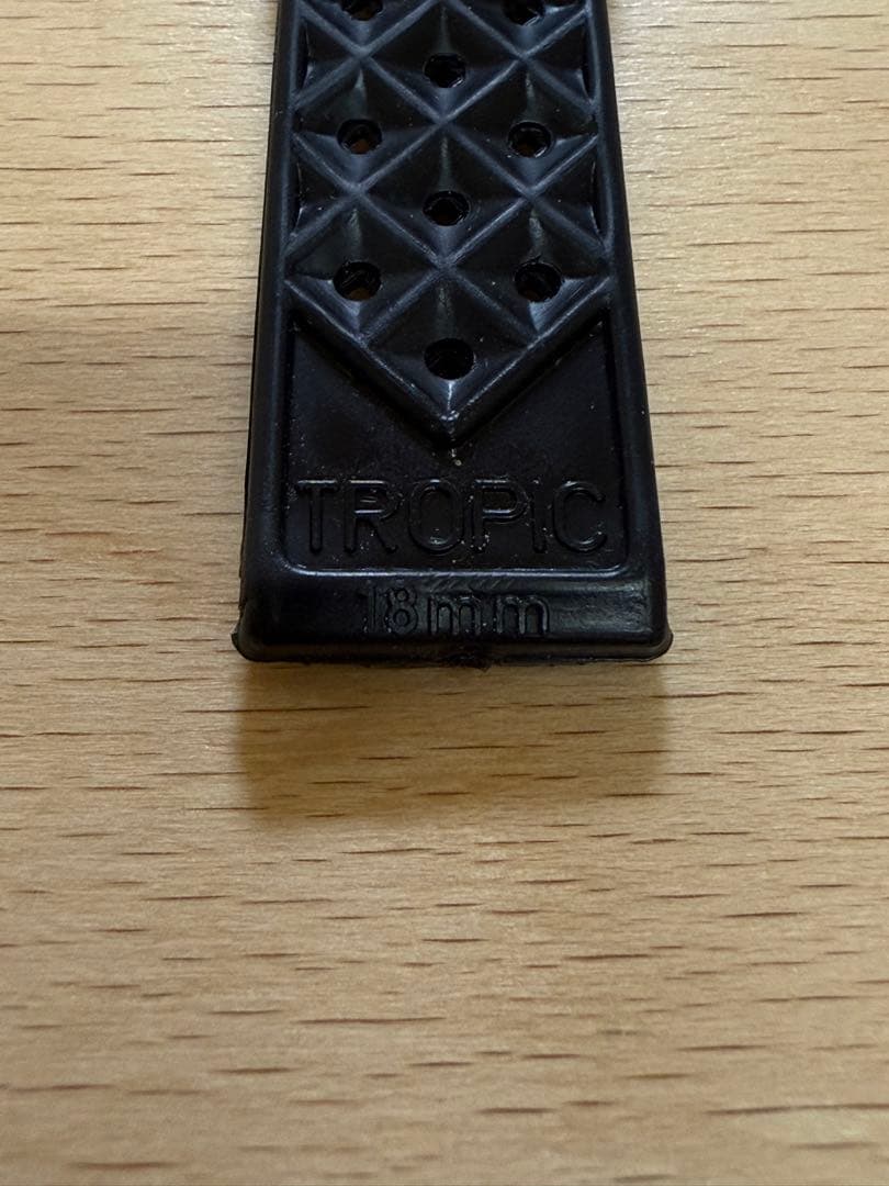 TROPIC トロピック　ラバーバンド　18mm スイス製　ACIER