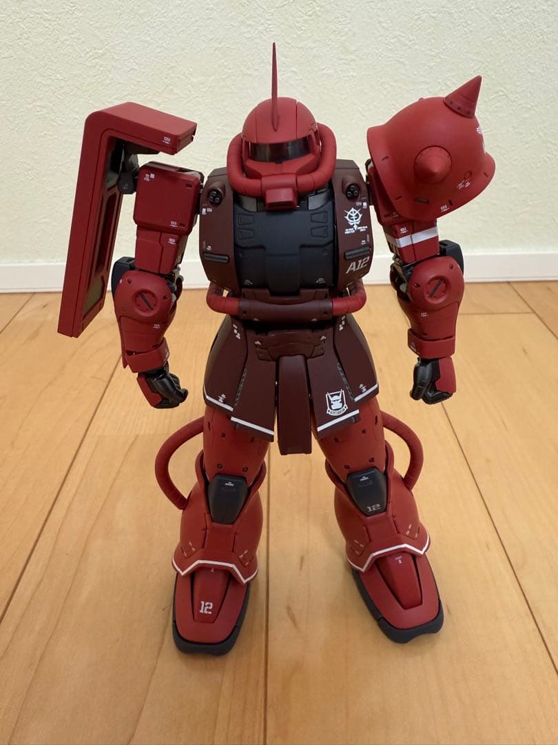 メタルコンポジット MS-06S シャア専用ザク 開封美品