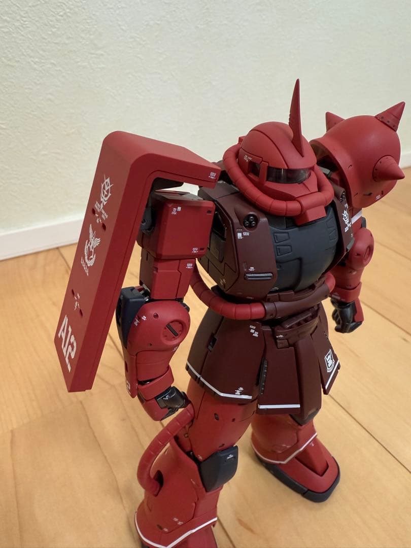 メタルコンポジット MS-06S シャア専用ザク 開封美品