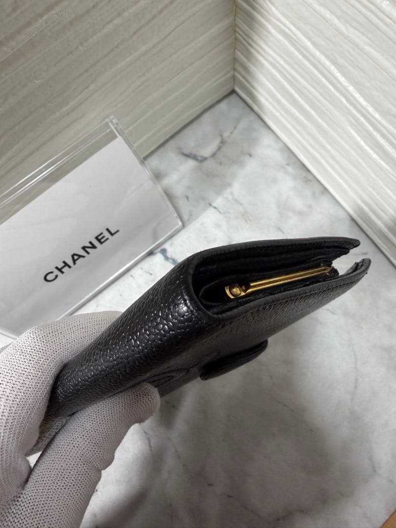 CHANEL キャビアスキン ブラック 二つ折り財布