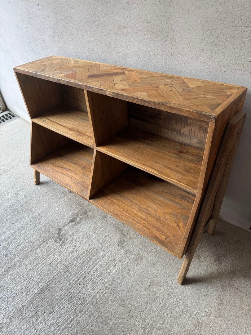 ヴィンテージ　本棚　シェルフ　古材　ヘリンボーン　アンティーク 1点もの