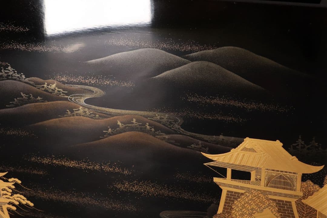 輪島塗 久世宗春 山水金蒔絵 冠卓 二段卓 花台 黒塗 天然木【MA366】