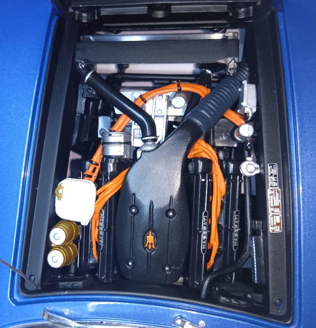 ミニカー MINICHAMPS Maserati Ghibli 1969-73 1/18