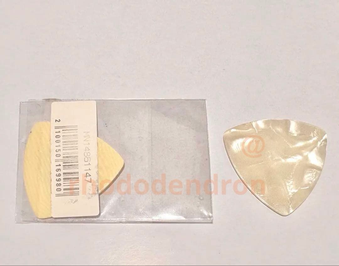 森山直太朗　ギターピック２個