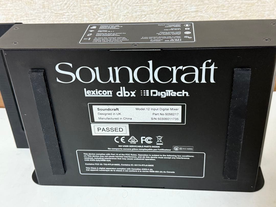 Soundcraft Ui12 デジタルミキサー