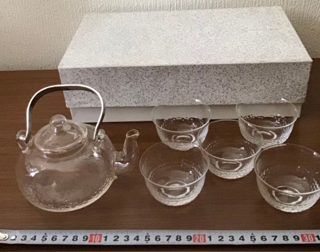 和を感じる日本製⭐️東京の老舗硝子✨ちろり揃い