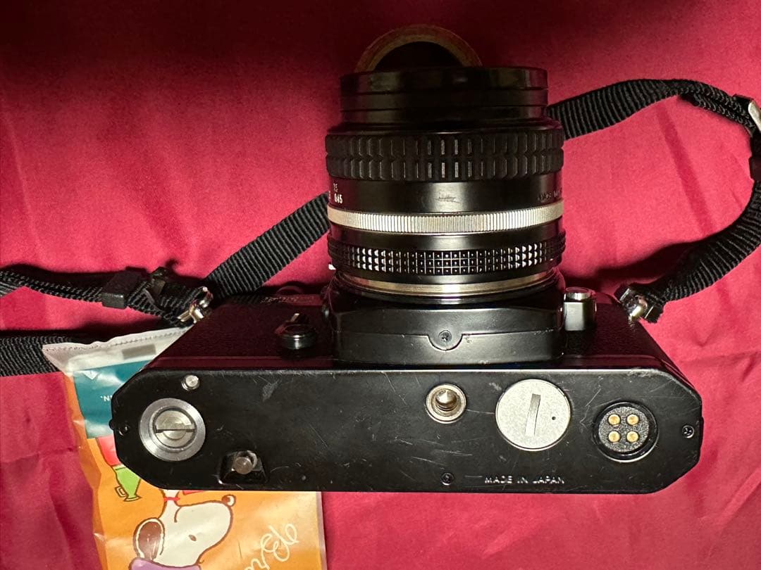 Nikon FE2 ブラック　フィルム一眼レフカメラ
