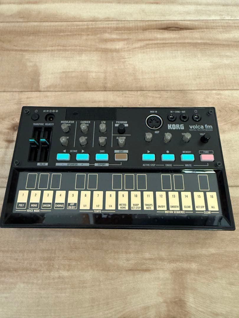 KORG Volca FM初代 美品 動作確認済み 箱付き