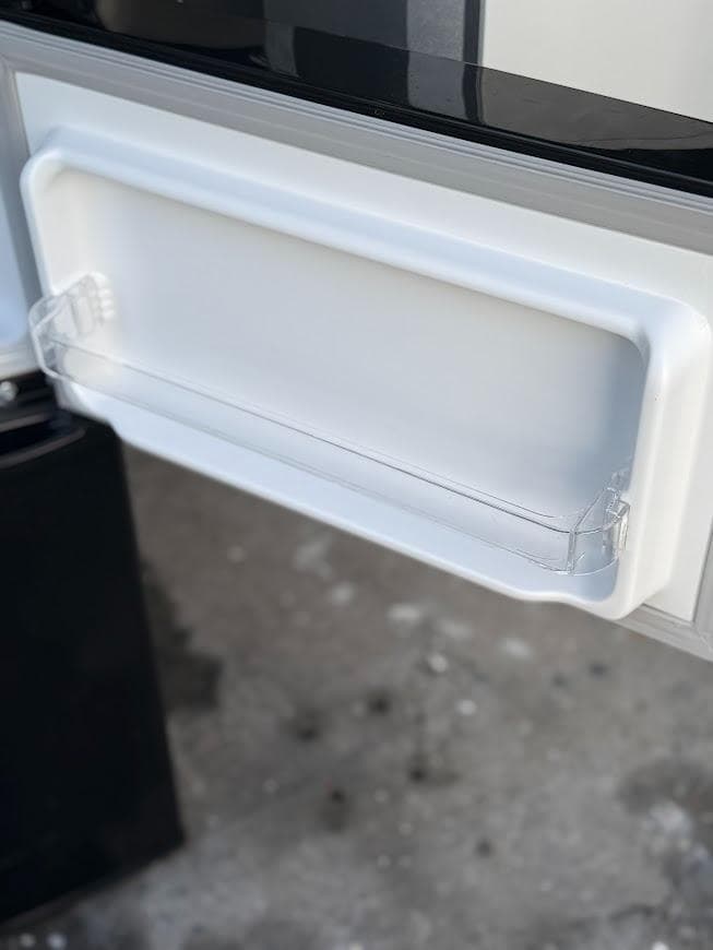 エスキュービズム 2ドア冷蔵庫 2016年 キッチン 家電 黒色 大阪市