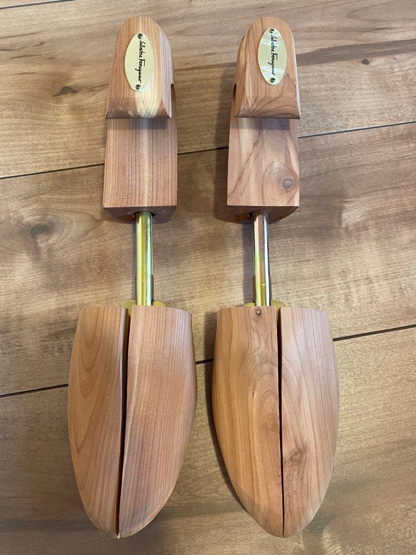 Salvatore Ferragamo ブローグシューズ ブラウン