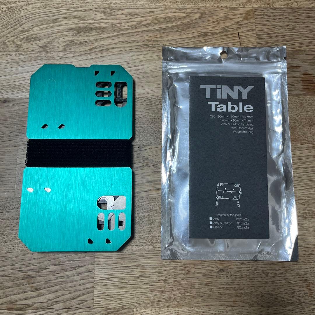 TiNY Table　（タイニーテーブル）