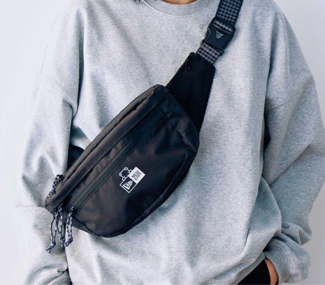 【完売品】新品タグ付き　ボディバッグ〈NEW ERA® × familiar〉