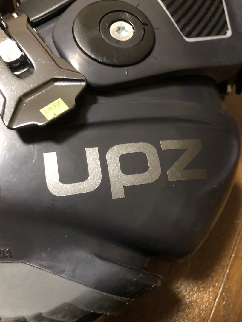 UPZ RC12 スノーボードブーツ ブラックソール長279/299