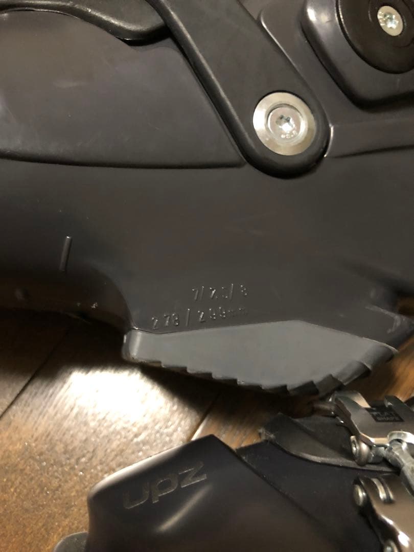 UPZ RC12 スノーボードブーツ ブラックソール長279/299