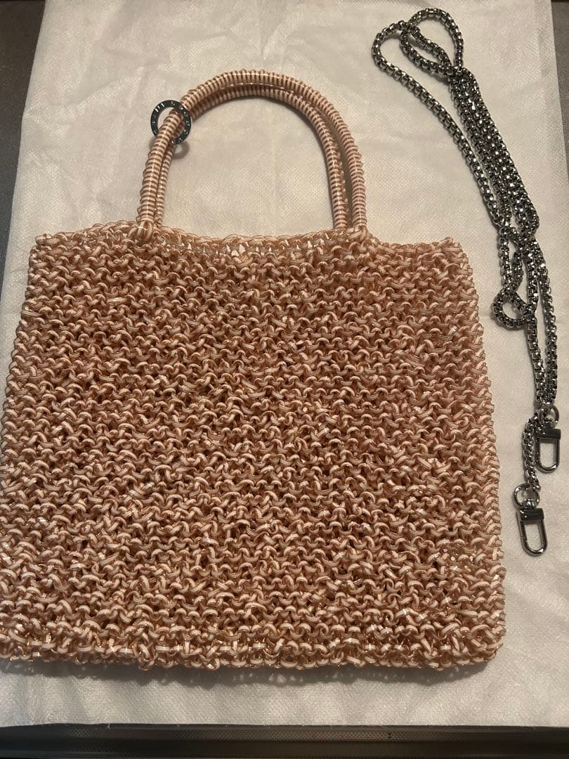 半額♡ 伊勢丹購入人気色　アンテプリマパウダリーピンクホワイトゴールドほぼ未使用