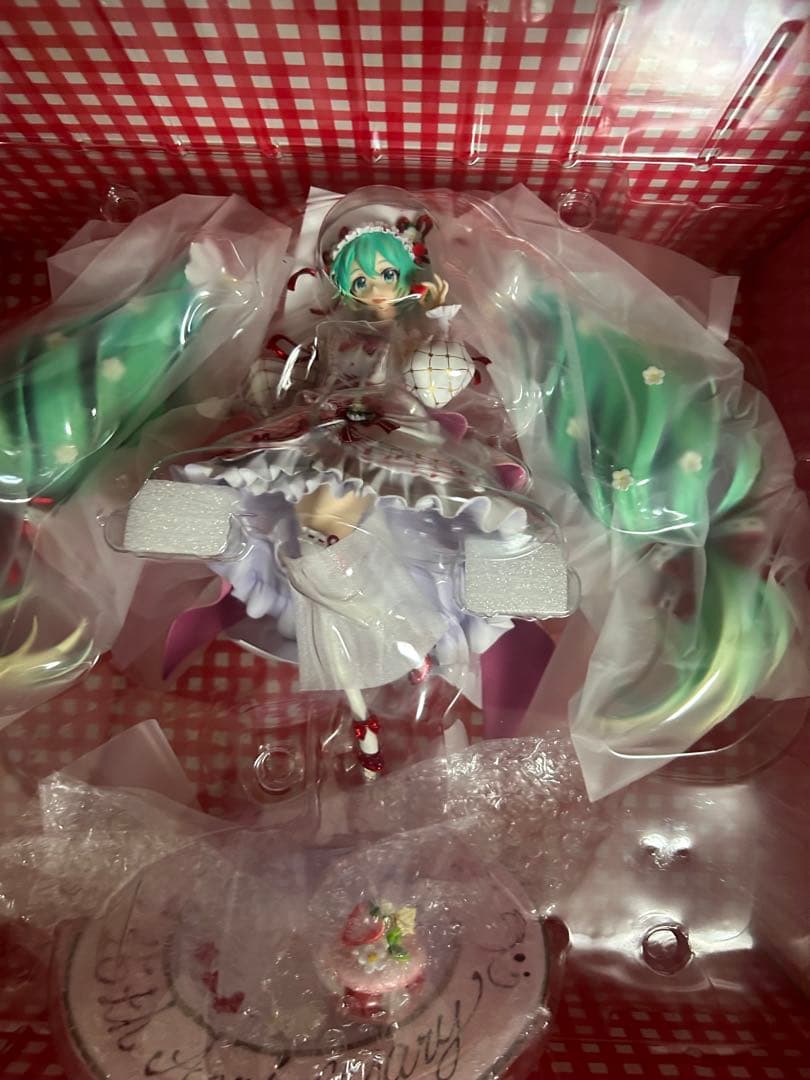 初音ミク 15th Anniversary Ver. 1/7 フィギュア