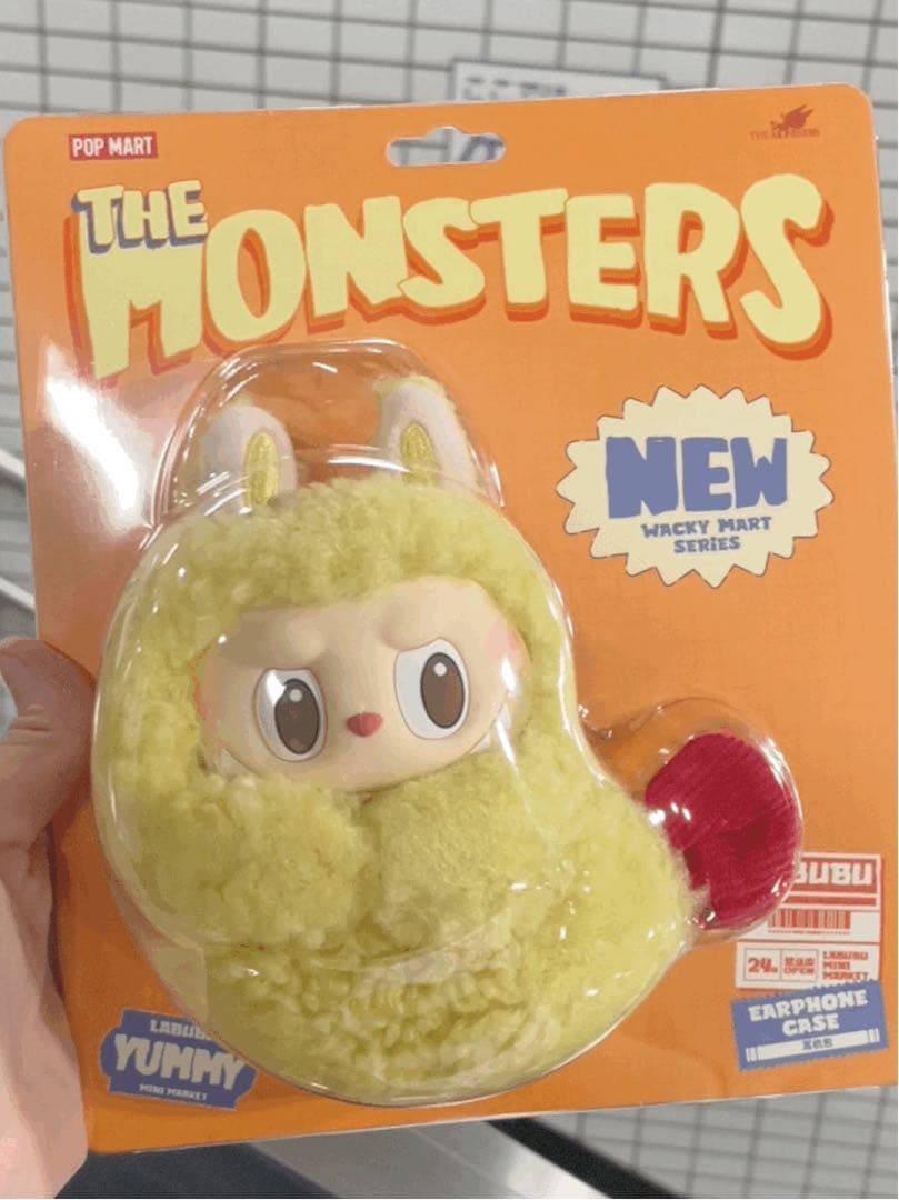 POP MART THE MONSTERS YUMMY イヤフォンケース
