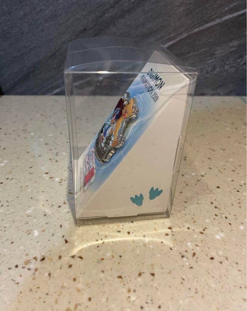 韓国デジモンアドベンチャー25周年　記念ピンバッジ