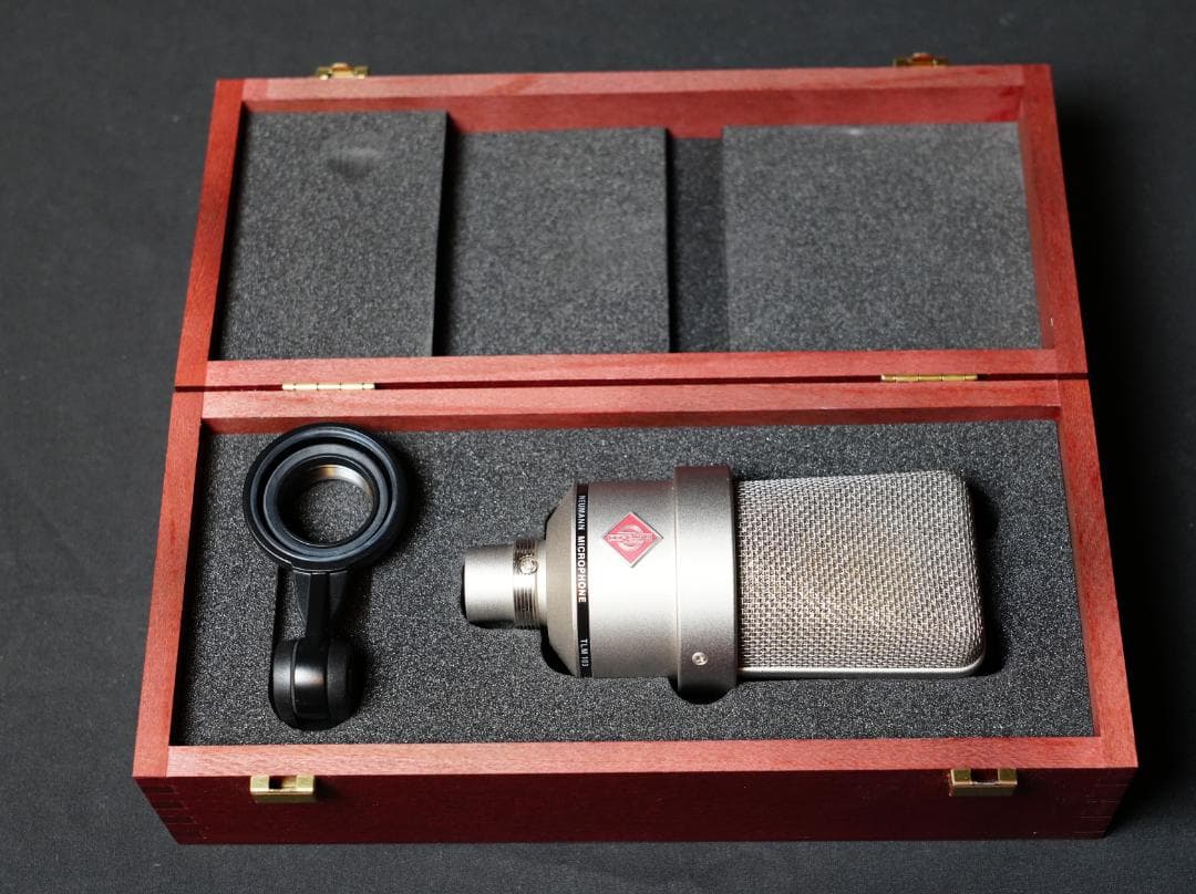 Neumann ノイマン TLM 103ほぼ未使用品+ショックマウント