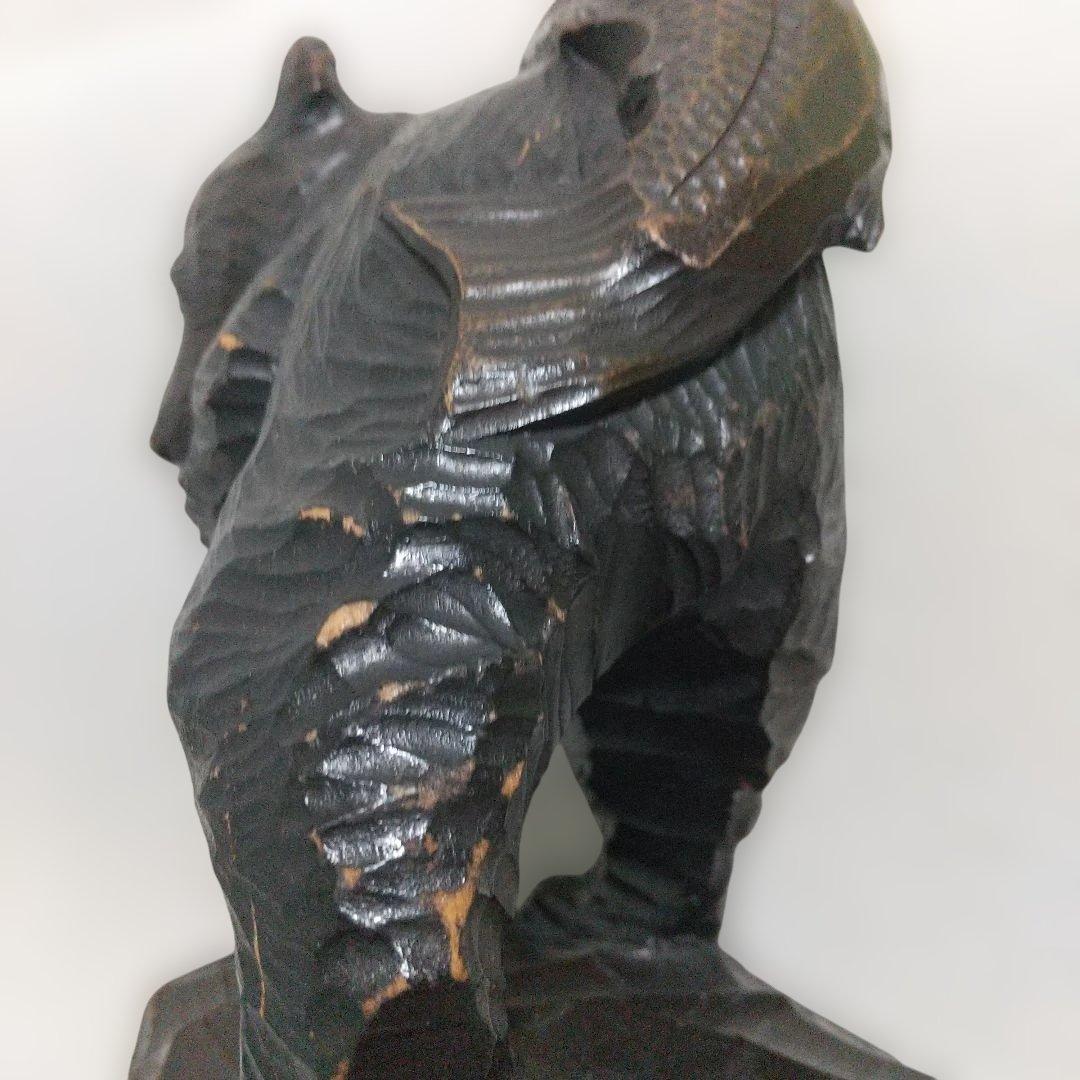 つぶらな瞳(ガラス製)♪ 堀井民芸 背負い熊／ほりい印 木彫り レア物