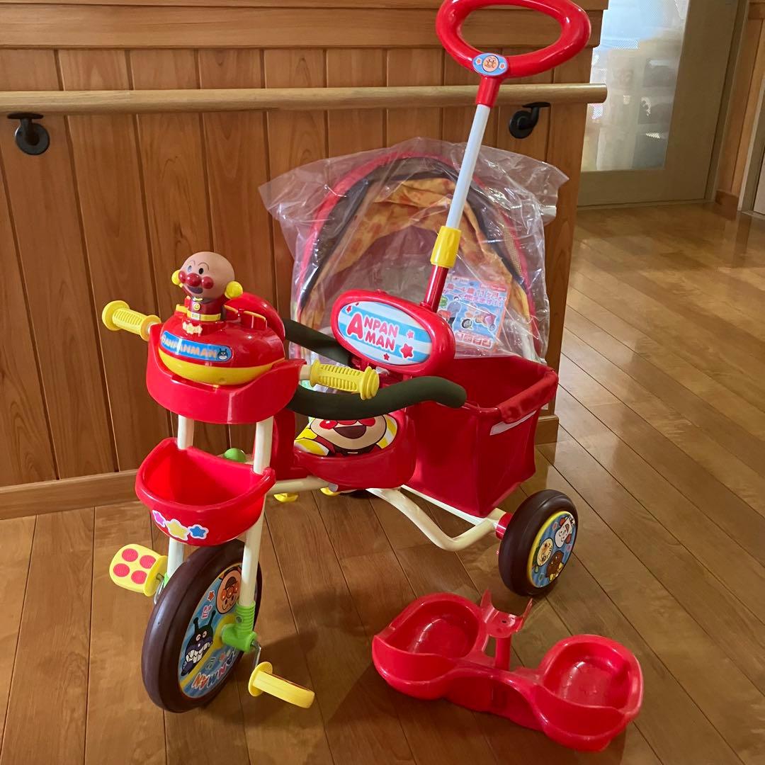 室内使用のみ　アンパンマン　三輪車