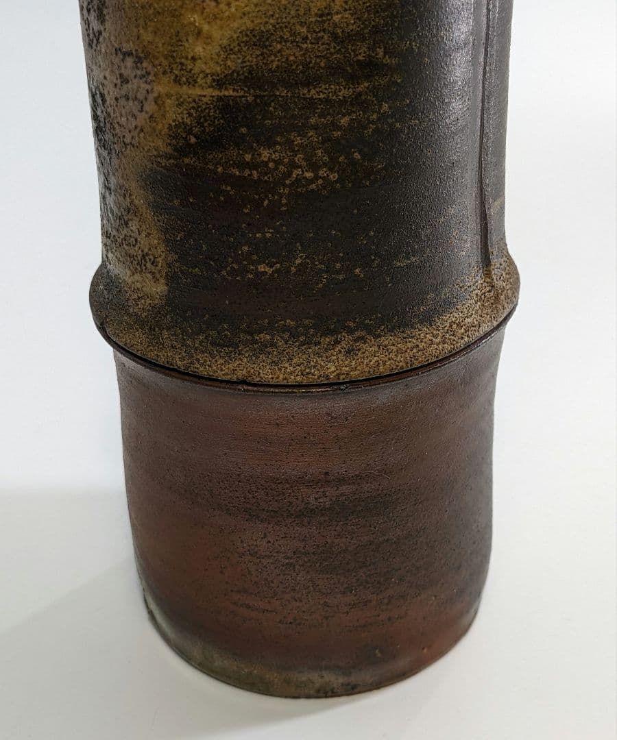 岡山県重要無形文化財 松井與之 備前焼 一輪挿花入 共箱共布 花瓶 花生 花器