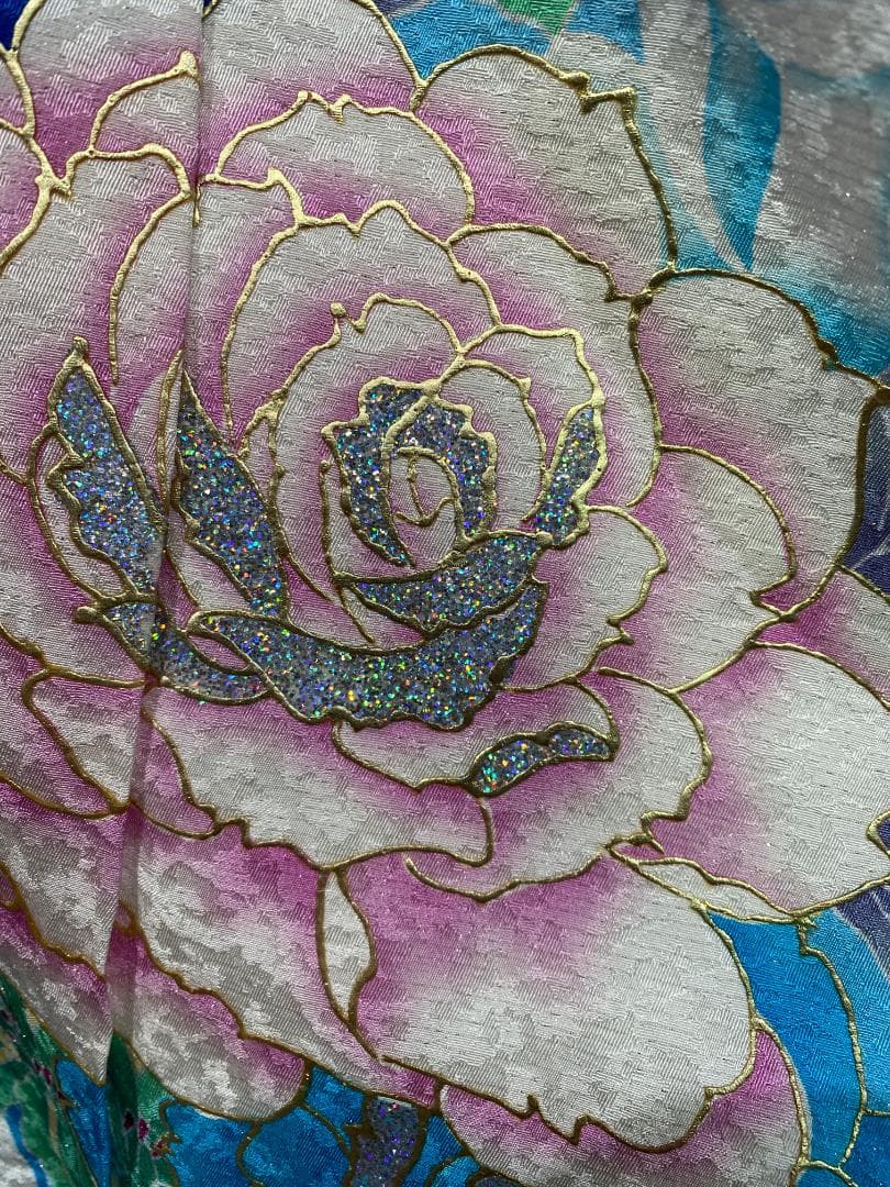 新春セール12日迄特別価格！ 新品 新柄　仮絵羽未仕立て　金彩　振袖　リメイク