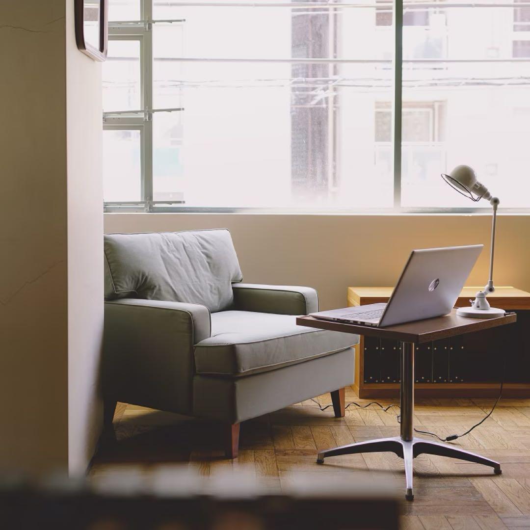 パシフィックファニチャー　サイドテーブル