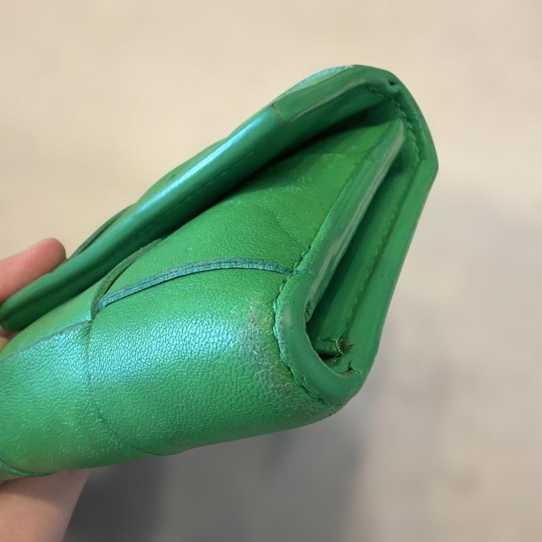 ボッテガヴェネタ グリーン 三つ折り財布