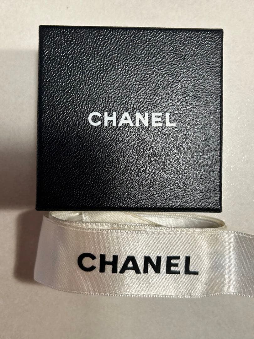 CHANELシャネル　超レア　ヴィンテージ　ブラック　溶岩ブローチ