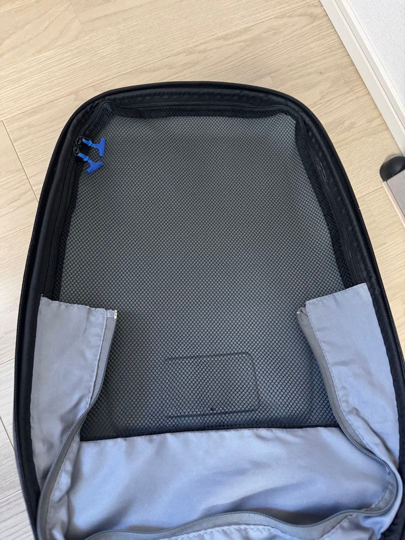 マイクロラゲッジ乗れるスーツケースキックボード マイクロスクーターキャリーケース