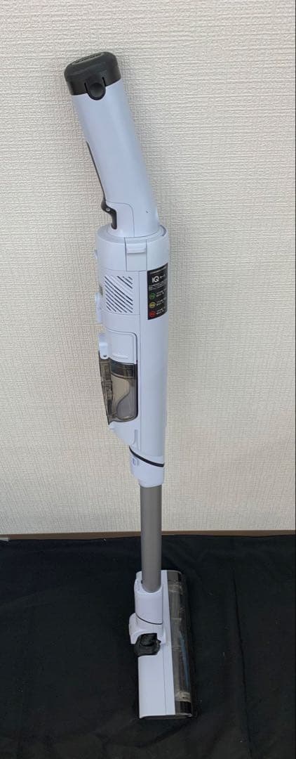 2025年製shark 軽量コードレススティッククリーナー本体 LC150JBL