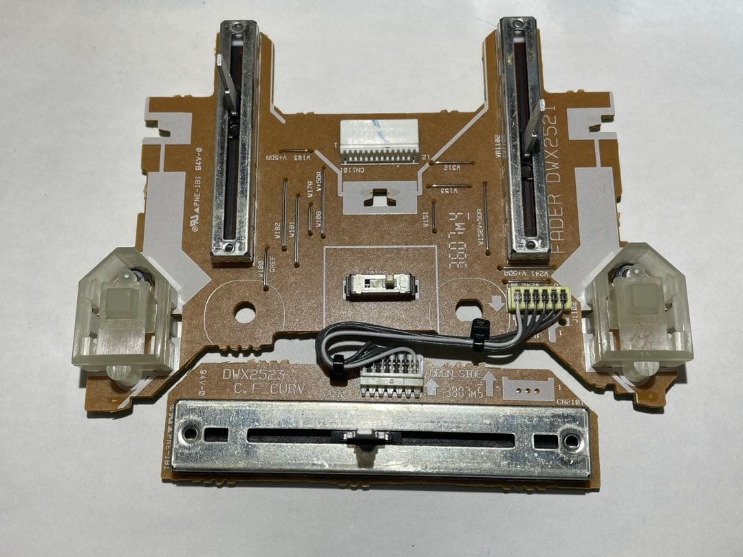 pioneer dj パイオニア　DJM-400 フェーダー内部メンテナンス