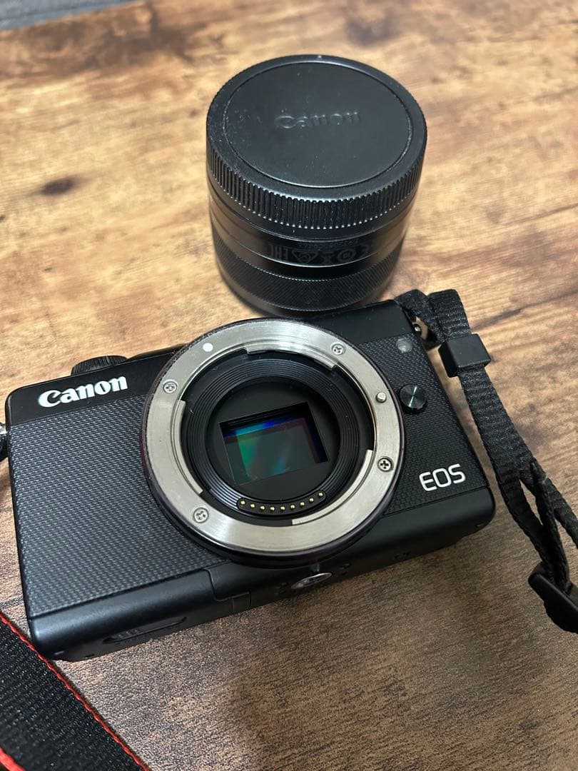 デジタルカメラ Canon EOS M100 EF-M15-45 IS STM