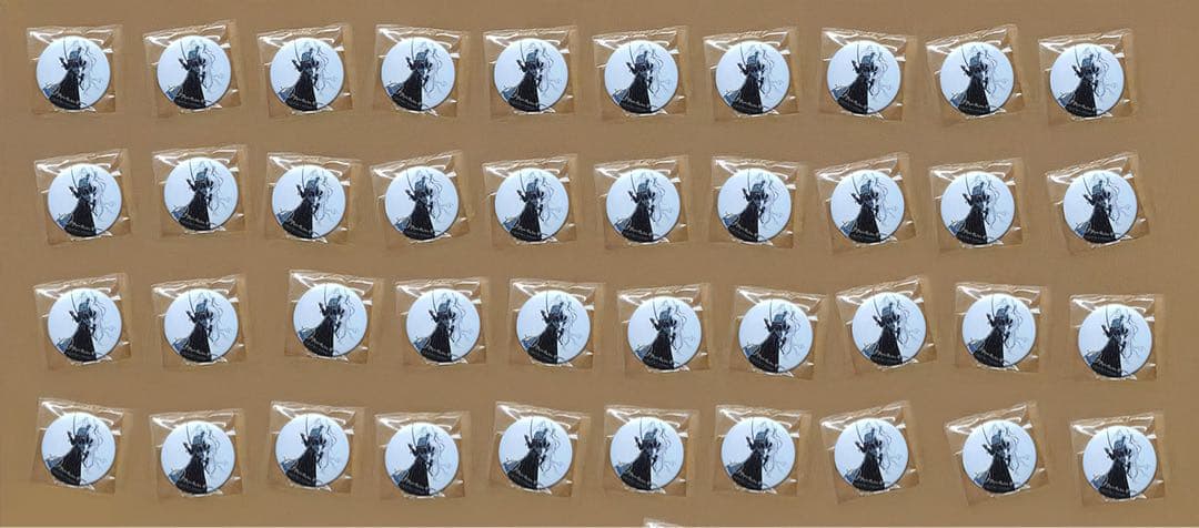 ファイナルファンタジー 天野喜孝の世界展 限定ガチャ缶バッジ セフィロス 40点