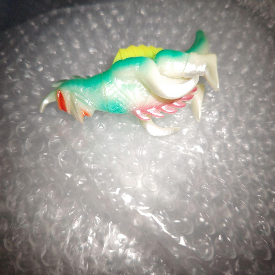 ゴジラ　ガイガン　ソフビ　蓄光　10cm