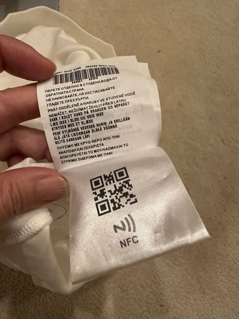 PRADA ホワイト タンクトップ