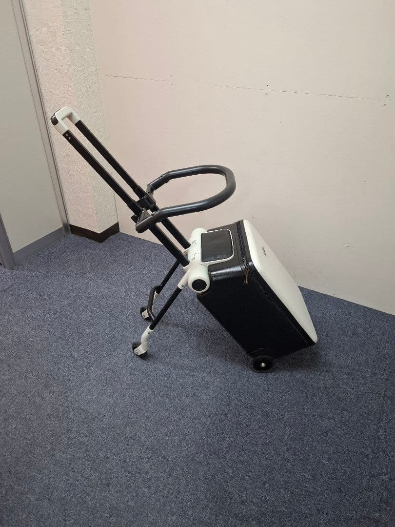 Dudode 子供が乗れるキャリーケース　白×黒