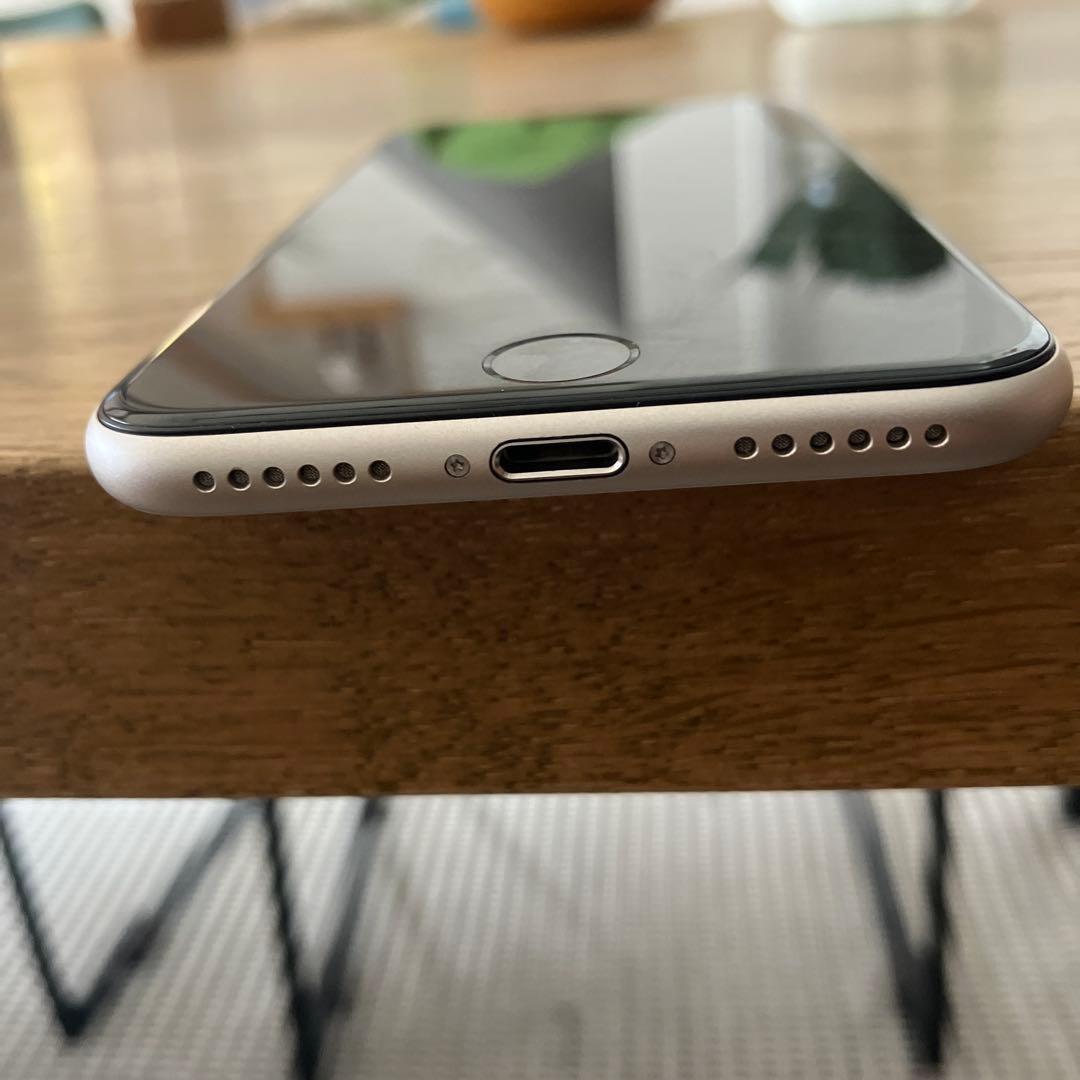 Apple iPhone SE（第3世代）