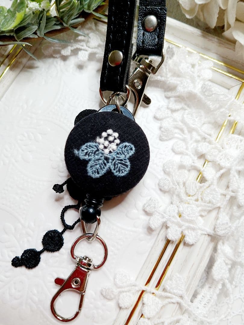 ♡mamerin ♪様限定☆ハンドメイド☆ミナペルホネンバッグチャーム&ブローチ