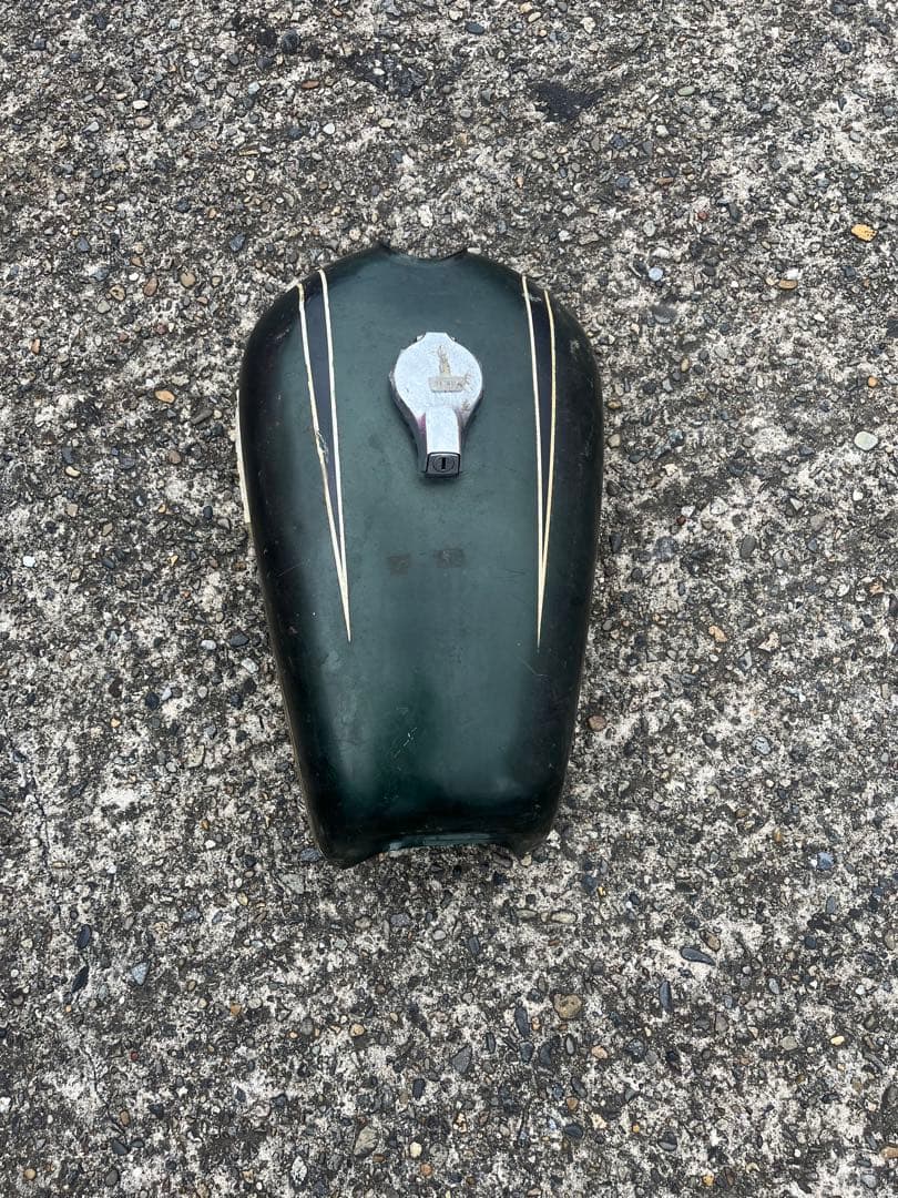 今月中のみ販売　Yamaha RD350 タンク