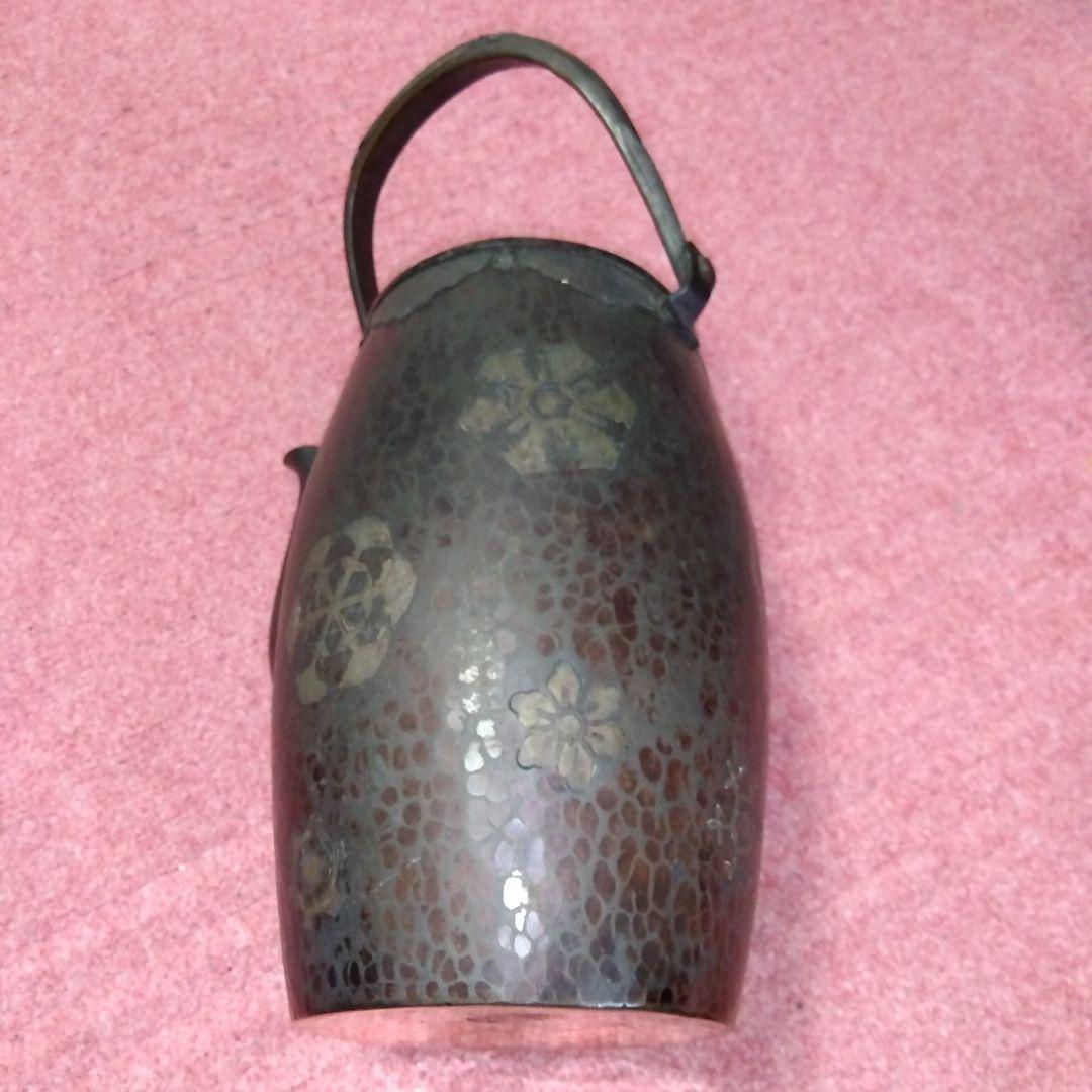 【素材不明】銅瓶 花模様 鉄瓶 銀瓶 錫瓶 やかん 水差し