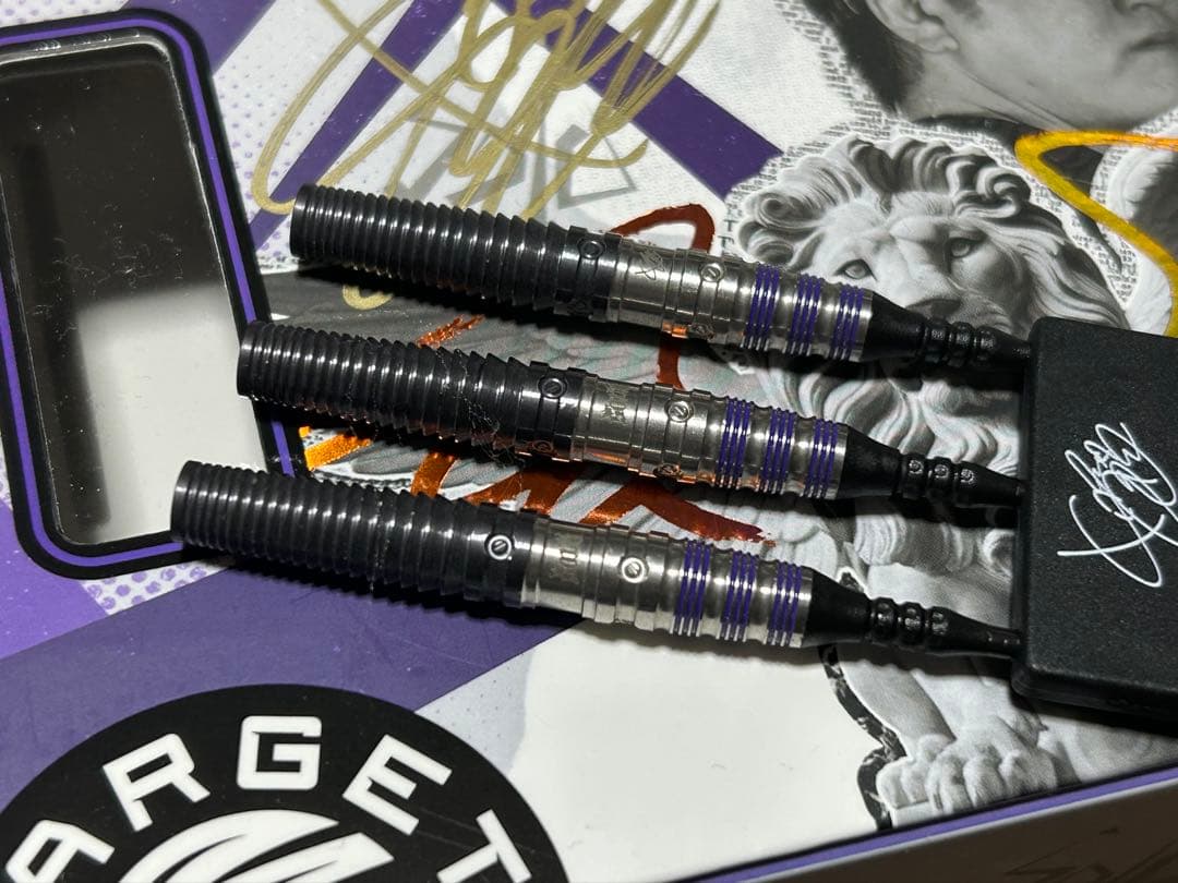 TARGET SOLO G8 エスダーツ限定版(小野恵太直筆サイン入り)