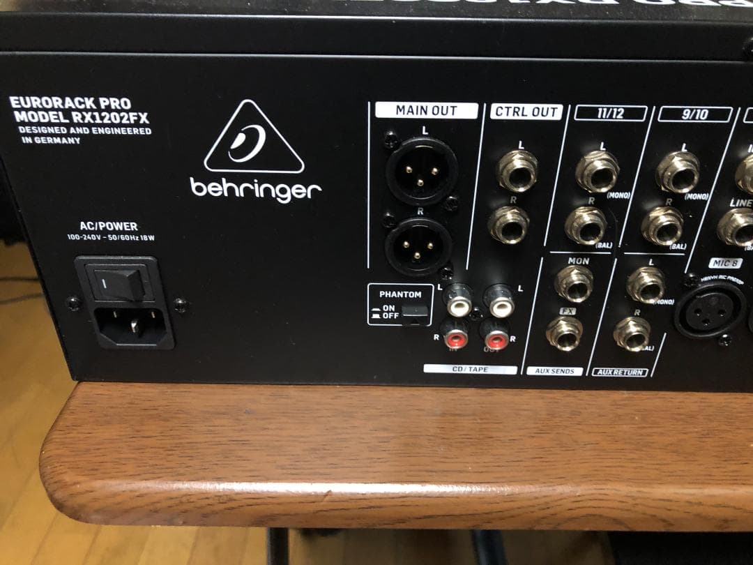 b*e様 Behringer EUROPACK RX1202FX V2 アナログ